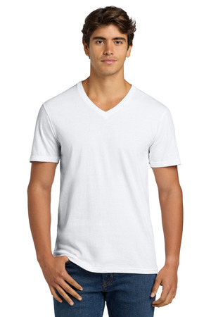 Gildan Softstyle V-Neck T-Shirt. 64V00 White