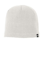 The North Face Mountain Beanie. NF0A4VUB Vintage White