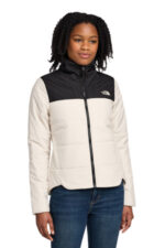 The North Face Women's Chest Logo Everyday Insulated Jacket NF0A7V6K Vintage White