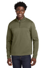 The North Face Aim 1/4-Zip Fleece NF0A8ENJ Burnt Olive Green