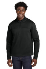 The North Face Aim 1/4-Zip Fleece NF0A8ENJ TNF Black