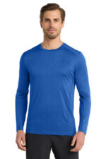 OGIO Long Sleeve Pulse Crew. OE321 Electric Blue