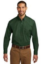 Port Authority Long Sleeve Carefree Poplin Shirt. W100 Deep Forest Green